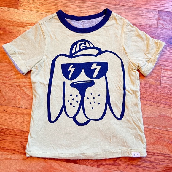 GAP BabyGap Toddler Reversible Graphic Short Sleeves T-Shirts Set of Two - Picture 6 of 10